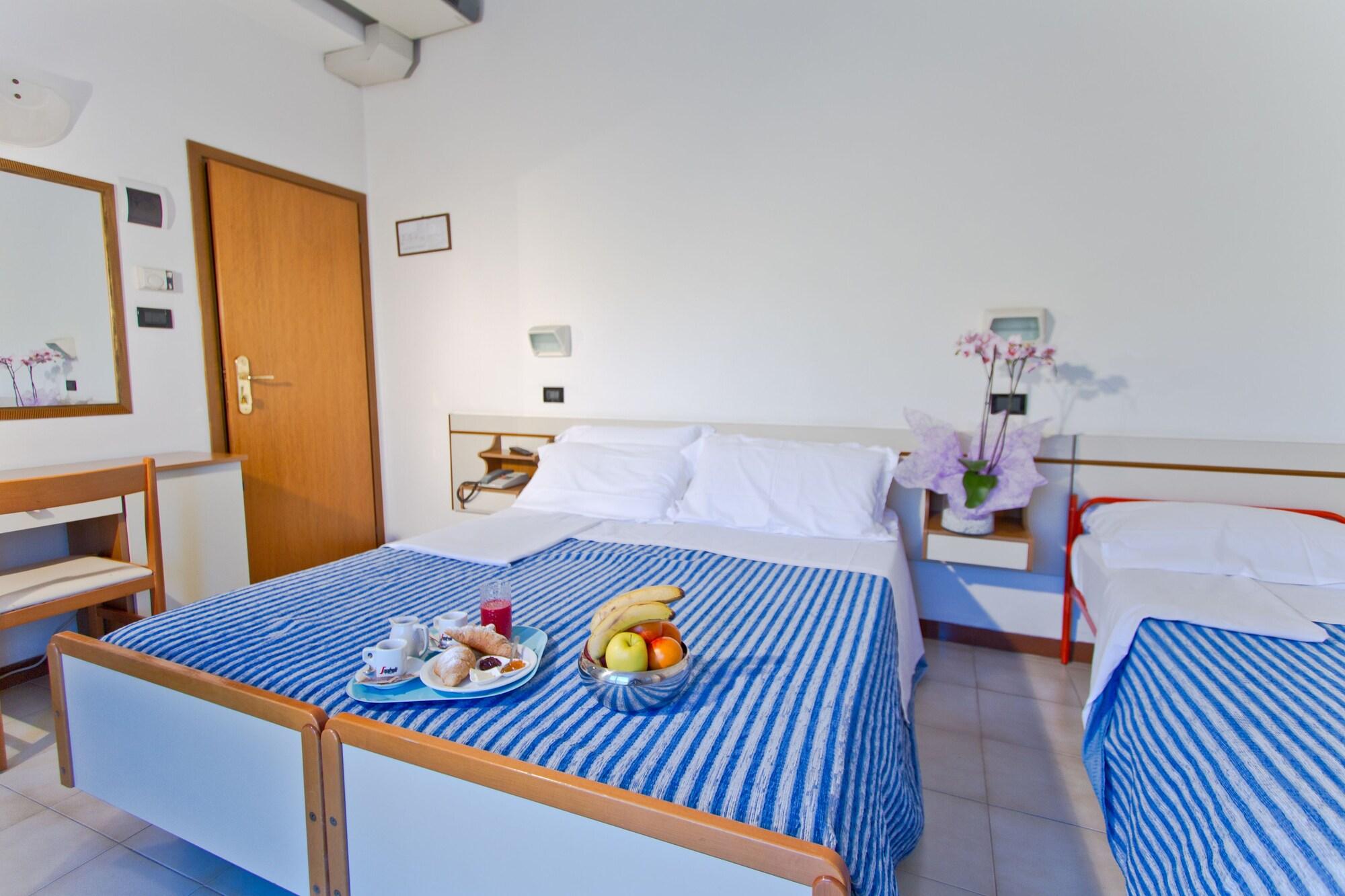 Hotel Montecarlo Rimini Eksteriør billede