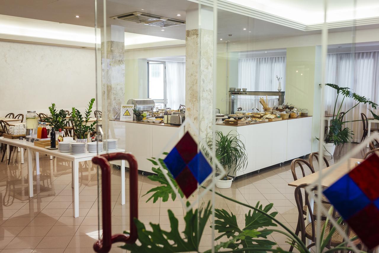 Hotel Montecarlo Rimini Eksteriør billede