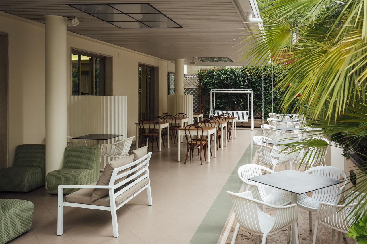 Hotel Montecarlo Rimini Eksteriør billede